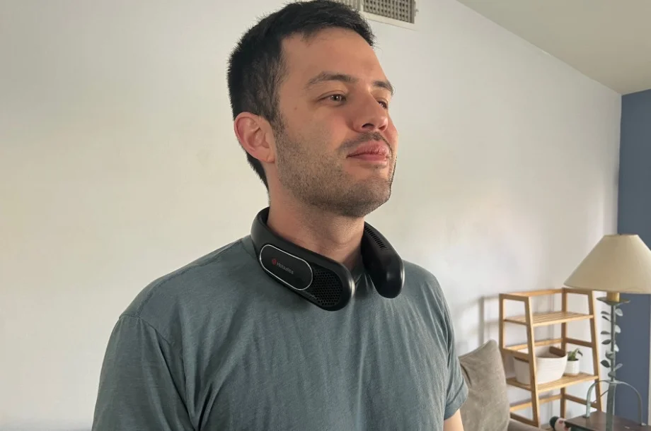 Person wearing the Hotsales Neck Fan